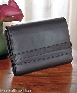 coupon organizer wallet in Clothing, 