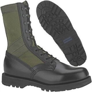 jungle boots in Clothing, 