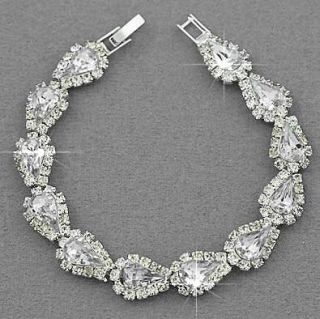 Vintage Inspired Bracelet with Swarovski Crystals (Sparkle 126)