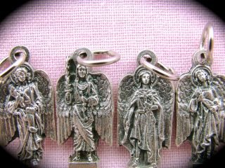 LOT 4 Archangel St Michael Raphael Uriel Gabriel Medal Necklace 