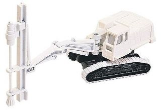 Boley HO #185 23037 Rock Drill on Tracked Crawler Chassis    white