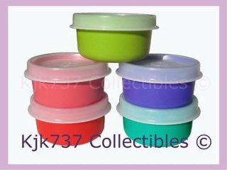   TUPPERWARE SMIDGETS TINY 1OZ GADGET CONTAINERS GREEN RED PINK BLUE