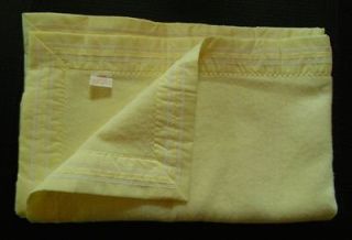 Vintage Chatham YELLOW Baby Blanket Acrylic Satin Lace Trim NEW