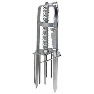   0645 Plunger Style Mole Trap Kills Quickly w/o Chemicals or Poisons