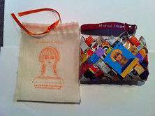   Ollin itsy bitsy zippered candy wrapper coin purse   new with tags