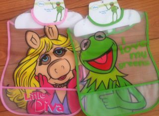 DISNEY MUPPETS PUPPET LARGE BIB WITH CRUMB CATCHER WIPE CLEAN NEW