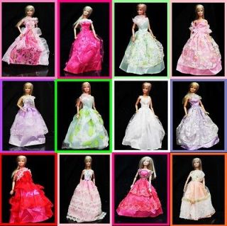 AX03 SALE LOT 10 Pieces of Wedding Dresses/Gowns For Barbie Dolls
