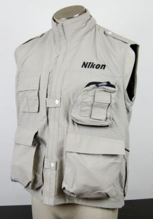 Authentic Nikon brand new Professional Photographer Vest Jacket D800 