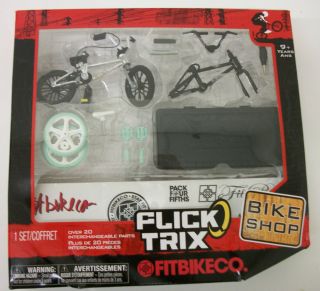 Flick Trix BMX Fingerbike Bike Shop Toy Fitbikeco. Black/Silver/S​ea 