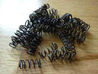 Fender Rhodes Electric Piano Tone Bar Springs. Lot of 10.