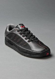 NEW OAKLEY THREE PALMS SZ 9.5 Mens Black Athletic Racing shoes 13153 