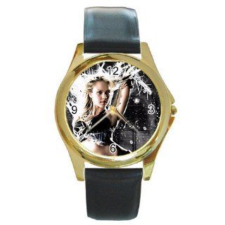 jessica alba v round gold metal watch gift: Sports 