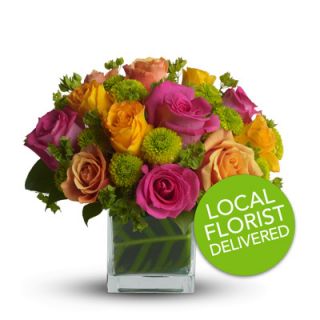 Telefloras Color Me Rosy Rose & Chrysanthemum Bouquet with Clear Vase 