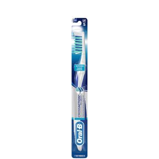 Oral B CrossAction Toothbrush, Soft Large Head   