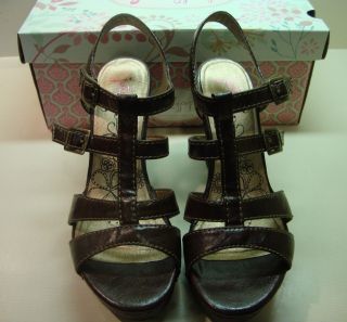 NIB Womens Shoe Size 7.5 JELLYPOP HERITAGE 4 inch heel brown open toe 