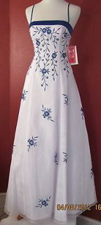 NWT Morgan & Co from Dillards white with blue embroidery long dress 