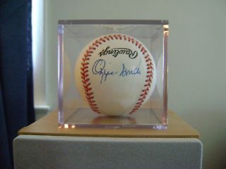 ozzie smith autographed baseball time left $ 75 00 0