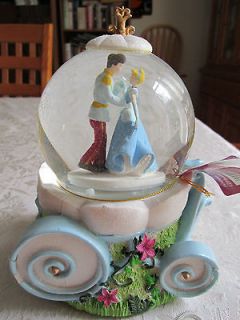 Cinderella and Her Prince Charming Musical Waterball Globe Kcare