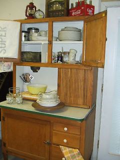 VINTAGE OAK HOOSIER CABINET with COUNTER, SIFTER & MILL BOX