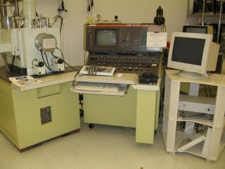 Scanning electron microscope in Healthcare, Lab & Life Science