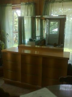 bedroom dresser with mirror pick up only nepa time left