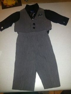 baby boys 4 piece gray suit (dress pants shirt tie) size 3 6 month