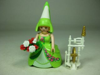 Playmobil Victorian Castle Maiden Princess Dress with Flowers 