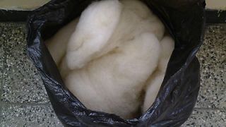 New Natural washed raw wool ready for making yarn , 3.5 ounces , 100 g