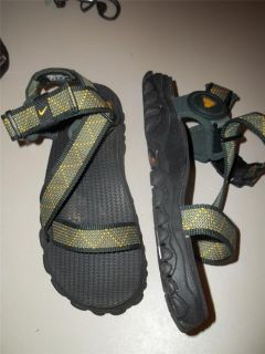 Nike ACG Sports River Sandals Sturdy Rubber Sole Size 7 (footbed 