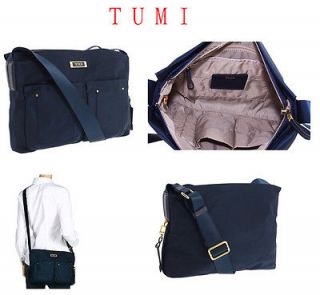 tumi messenger bags in Clothing, 