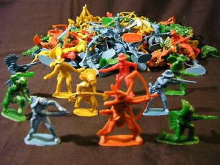 144 COWBOYS AND INDIANS plastic toy army men armymen figures