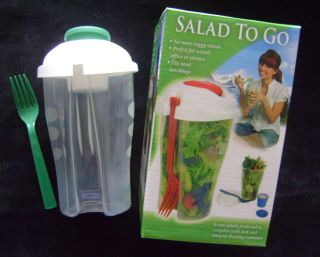   TO GO LUNCH BOX, TRAVEL TUB WITH FORK & SALAD DRESSING CONTAINER GREEN