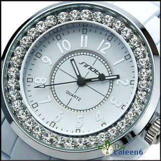   Fashion Men & Woman Size Quartz Crystal Wrist Watch relojes de moda