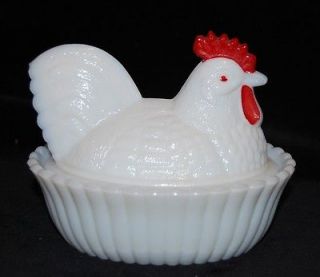 westmoreland milk glass rooster in Animals, Figures