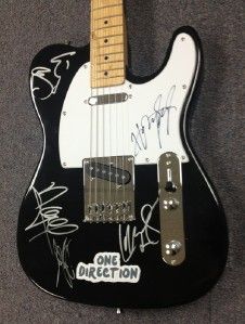 One Direction Signed Guitar RARE WOW Harry Liam Zayn Louis Niall COA 