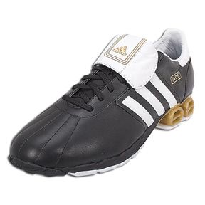 Adidas Acub 7406 Indoor Soccer Shoes Football Trainers 9 5 US 9 UK 