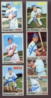   Different 1970 Topps New York Mets Signed Auto w Tommie Agee