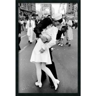 Alfred Eisenstaedt Kissing on VJ Day Times s Kissing on VJ Day Times 