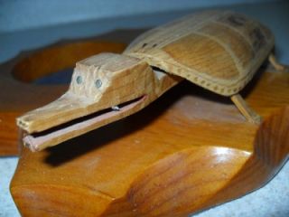 Vtg Wood Animal Bobblehead Crocodile See Detail Ashtray