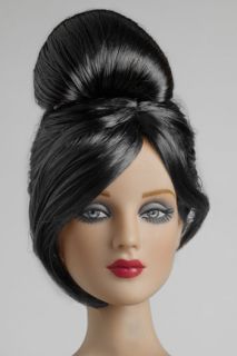 Tonner Dolls Antoinette Glowing Muse Basic Bloom Includes 3 Wigs New 