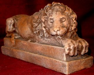 Crouching Lion Vatican Canova Art Sculpture Statue