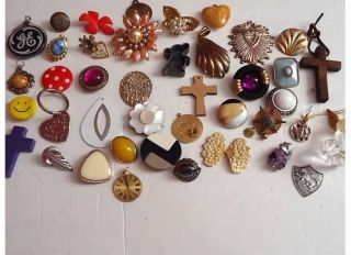 Artesians Treasures Crafts Supplies Junk Jewelry Wholesale Lot XX 
