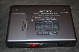Sony MZ R3 MZR3 Portable Mini Disc Player MD Walkman Recorder New Disk 