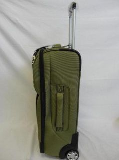 Atlantic Luggage Ultra Lite 22 inch Vitually Weightless Upright Moss 