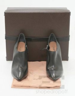 Azzedine ALAIA Black Calf Leather Pointed Toe Ankle Boots Size 38 5 