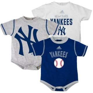 Your little MLB fan will look adorable with this 3 piece creeper set 
