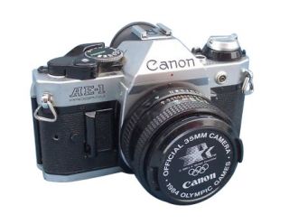 Canon AE 1 Program Kit w 50mm f 1.8SC lens 35mm SLR Film Camera