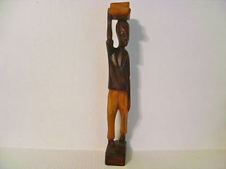 VINTAGE HAND CARVED WOODEN AFRICAN FIGURINE SCULPTURE CARRYING A 