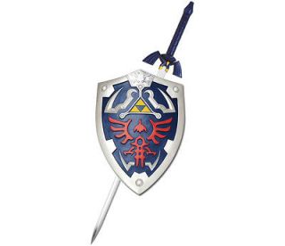 legend of zelda hylian shield in Knives, Swords & Blades