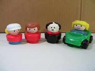 LOT OF 4 FISHER PRICE LITTLE PEOPLE CHUNKY GIRL & SNOOPY DOG FIGURES 